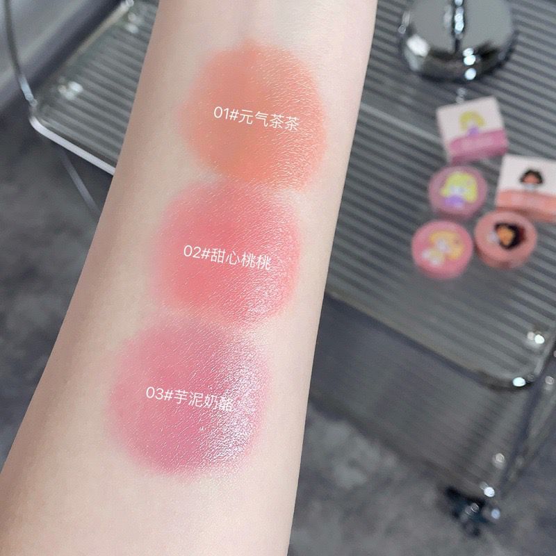 Gege Bear coushion Blush